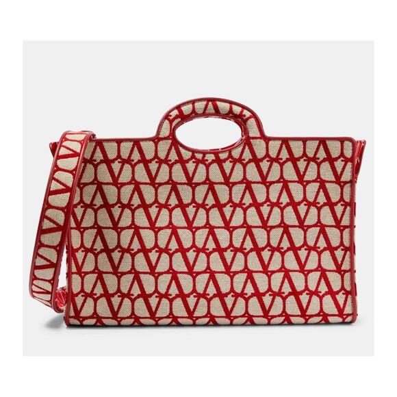 Valentino Garavani Handbags - Valentino Garavani Le Troisième shopping bag Tote Toile Iconographe Red
